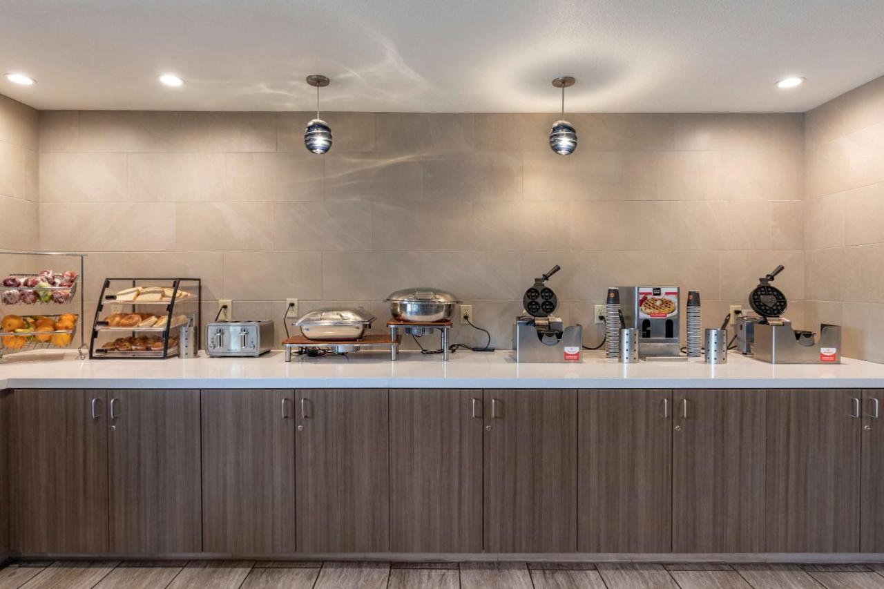 Best Western Plus Las Vegas West Bagian luar foto