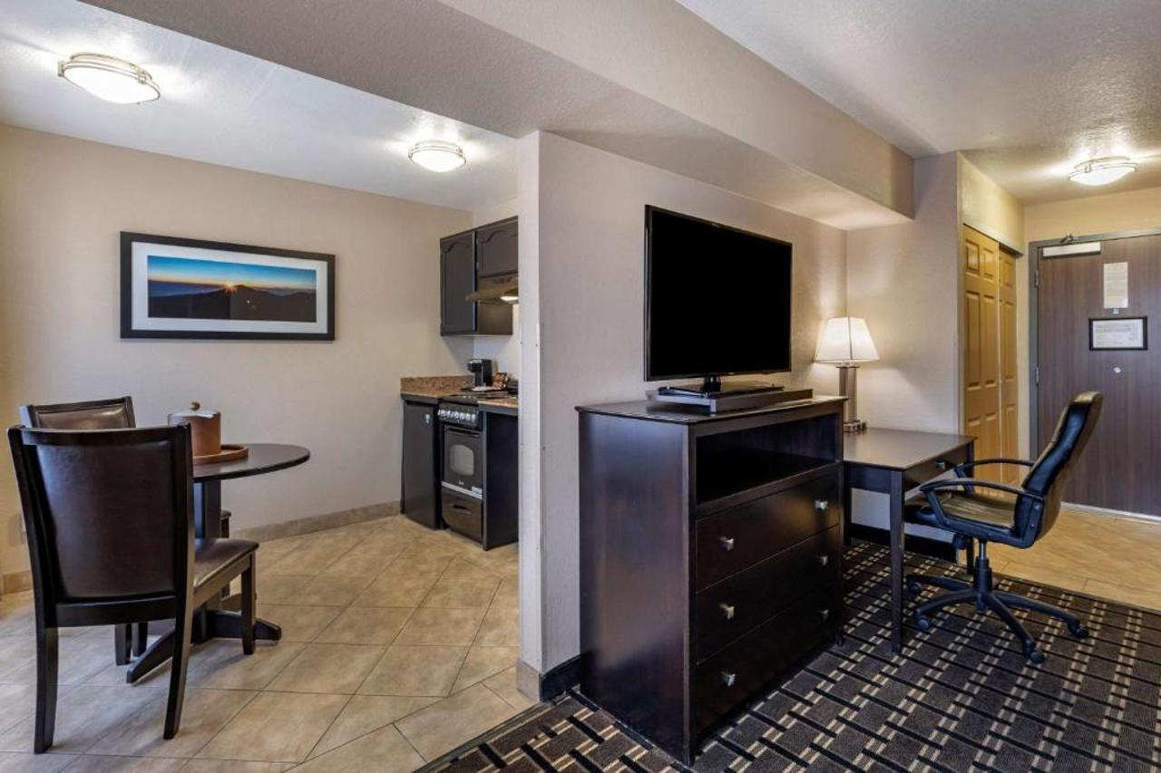 Best Western Plus Las Vegas West Bagian luar foto